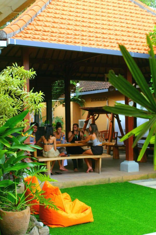 Urban Jungle House Bali Hotel Canggu  Bagian luar foto